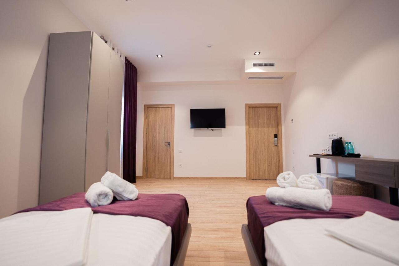 5 Wood Hotel & Spa Tasjkent Buitenkant foto